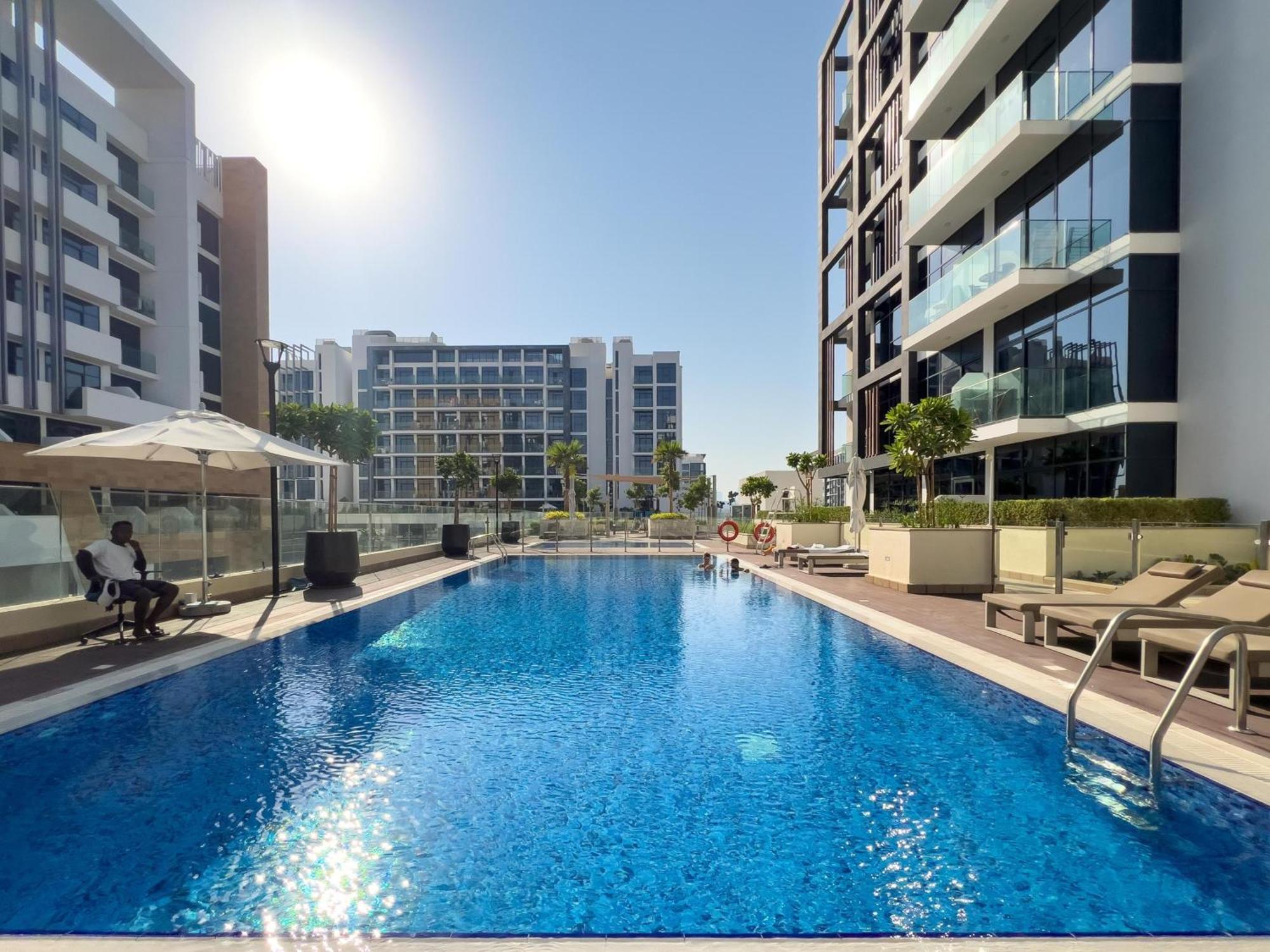 Globalstay Azizi Riviera 34 * Dubai