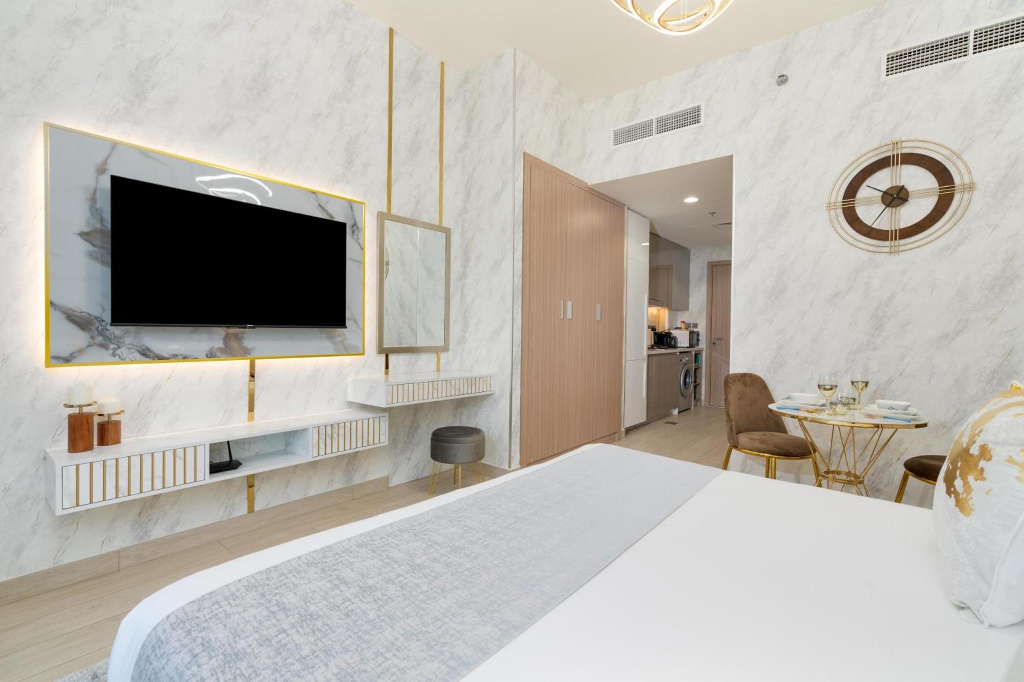 Globalstay Azizi Riviera 34 Apartment