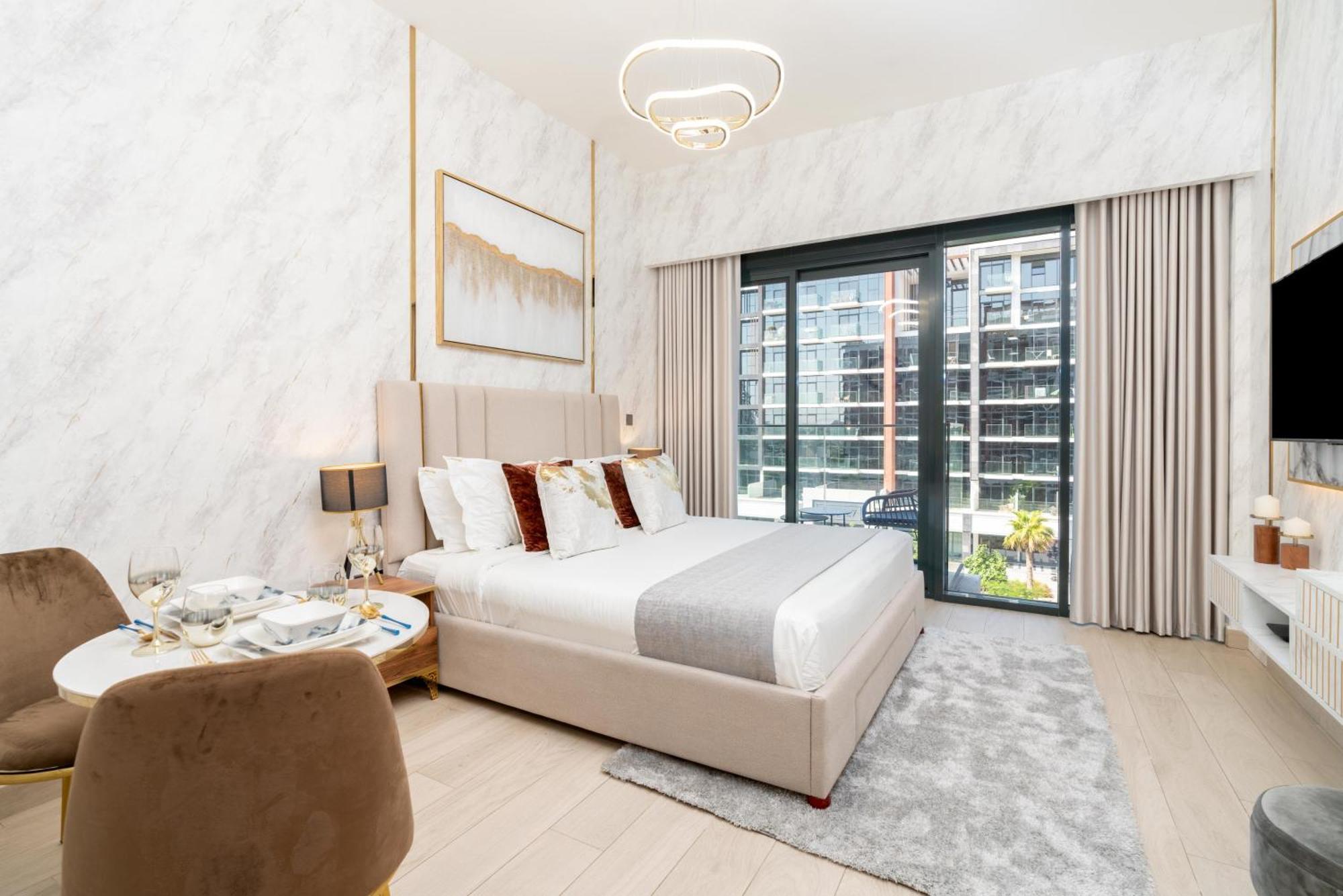 Globalstay Azizi Riviera 34 Dubai