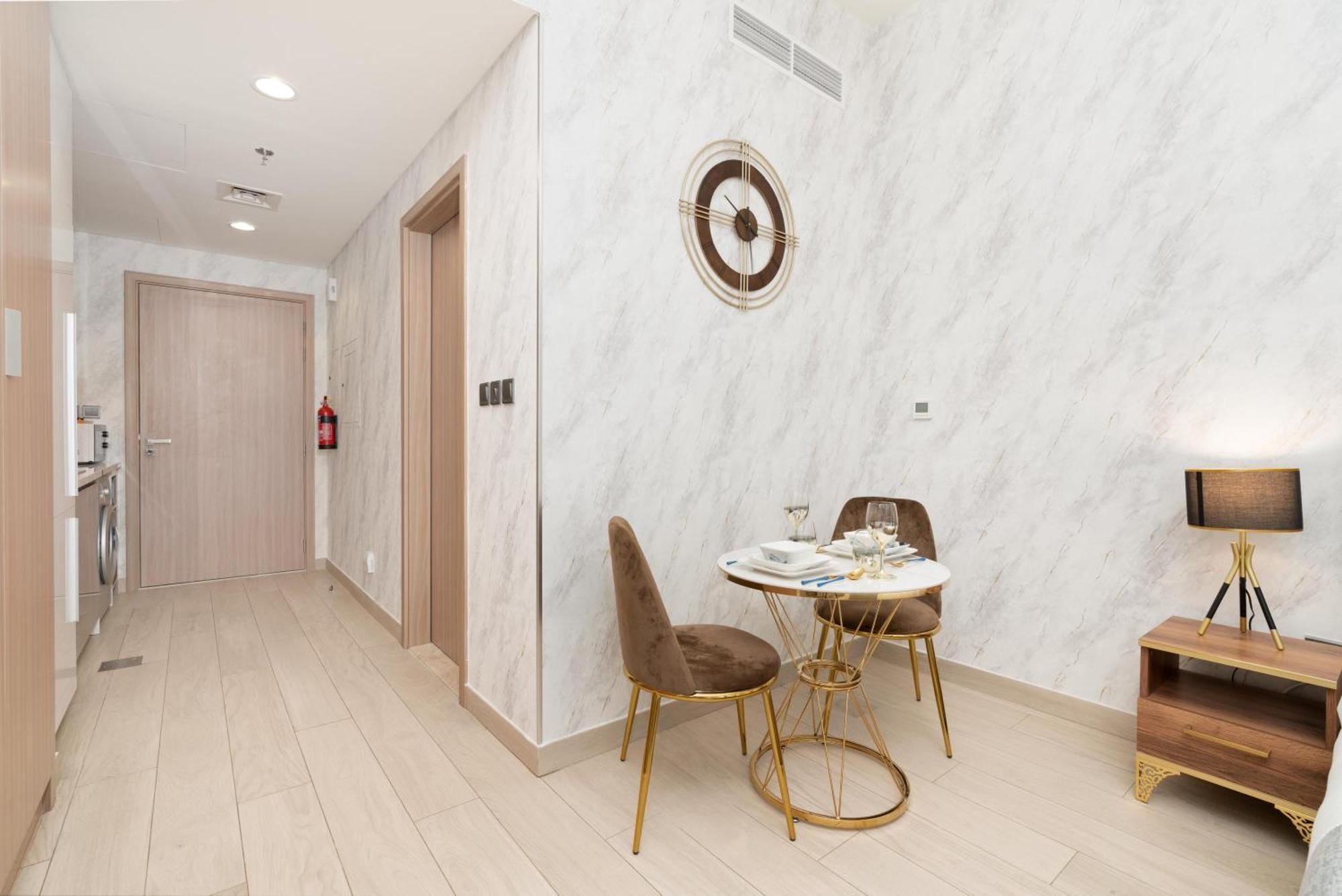 Globalstay Azizi Riviera 34 Apartment *