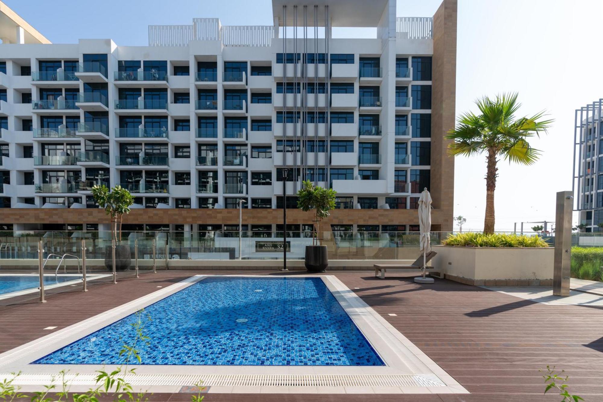 Globalstay Azizi Riviera 34 Apartment *